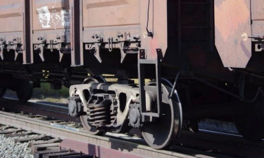 Амурчанину, брата которого насмерть сбил поезд, выплатят 80 тысяч рублей