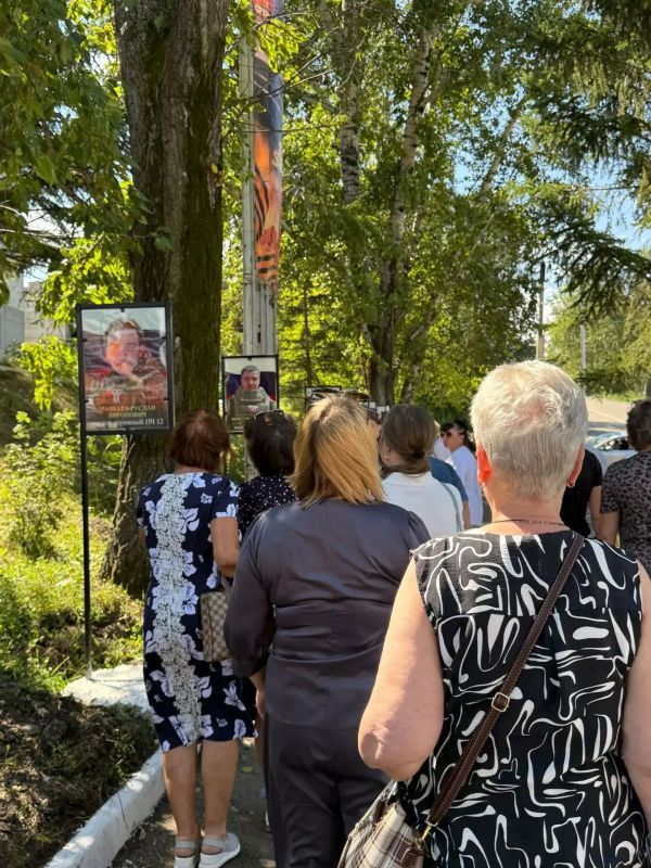 В городе Сковородино открыли Аллею Славы железнодорожникам — участникам Специальной военной операции В городе Сковородино открыли Аллею Славы железнодорожникам — участникам Специальной военной операции