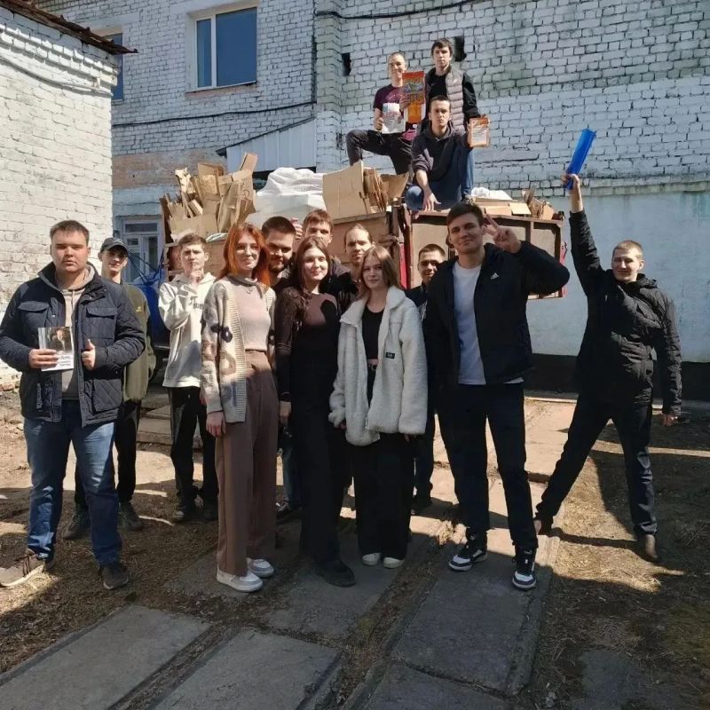 Абсолютный рекорд страны: семья Кашуба из Амурской области собрала почти 46 тонн макулатуры Абсолютный рекорд страны: семья Кашуба из Амурской области собрала почти 46 тонн макулатуры