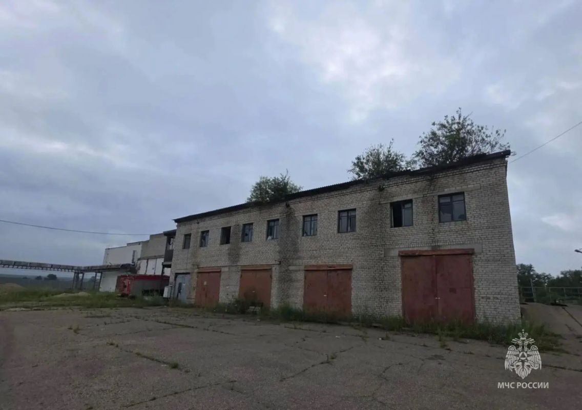 #СобытияМЧС28. В Амурской области за прошедшие сутки Потушено 2 пожара, на 1 из них привлекались силы и средства МЧС России: в Шимановске в районе бывшего вагонного дэпо горел мусор в неэксплуатируемом здании #СобытияМЧС28. В Амурской области за прошедшие сутки Потушено 2 пожара, на 1 из них привлекались силы и средства МЧС России: в Шимановске в районе бывшего вагонного дэпо горел мусор в неэксплуатируемом здании