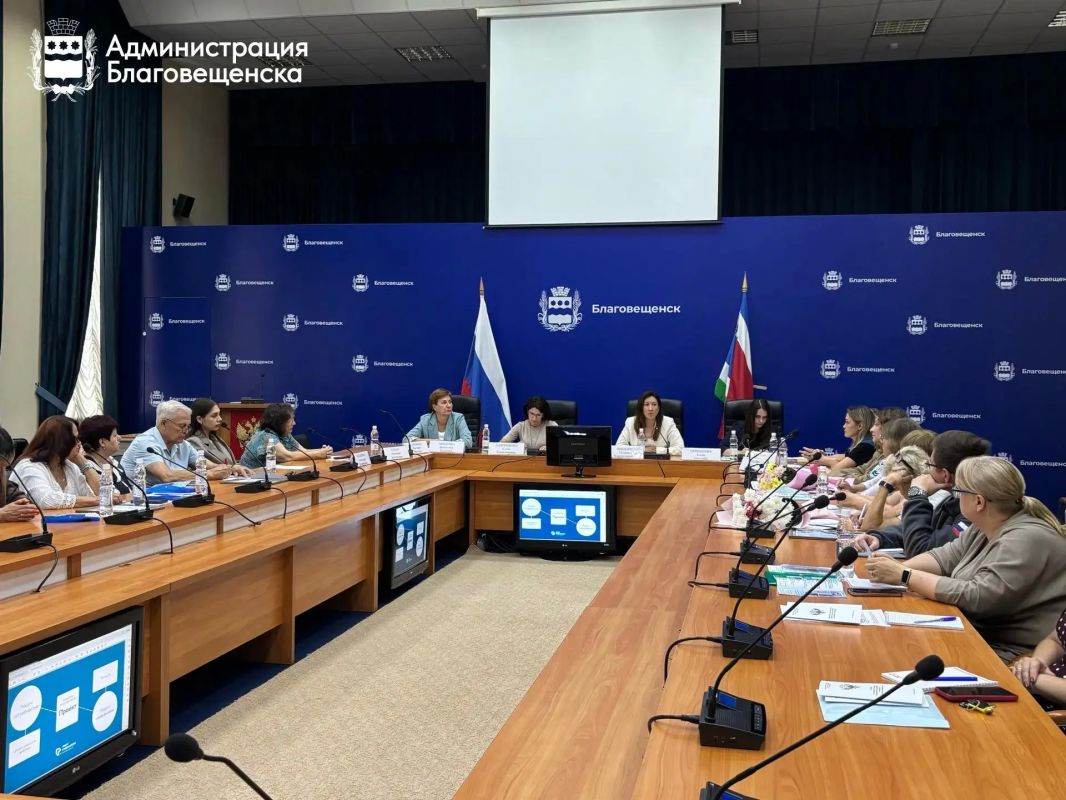 Более 16 миллионов рублей грантами и субсидиями: в Благовещенске активно поддерживают инициативы некоммерческих организаций Более 16 миллионов рублей грантами и субсидиями: в Благовещенске активно поддерживают инициативы некоммерческих организаций
