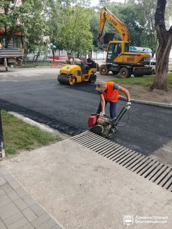 В Благовещенске стартовал второй этап ямочного ремонта В Благовещенске стартовал второй этап ямочного ремонта