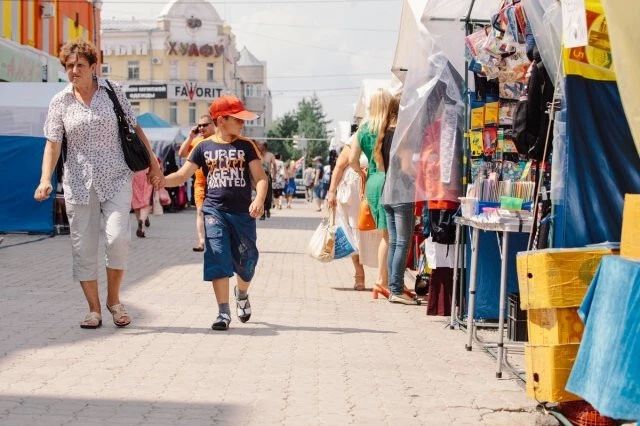 Многодетные семьи Приамурья получат выплаты на подготовку к школе — 5 300 рублей