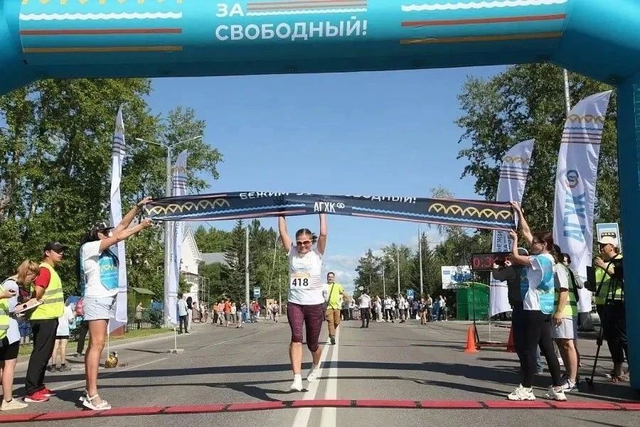 Международный детский турнир по футболу, мотокросс и массовый забег Международный детский турнир по футболу, мотокросс и массовый забег