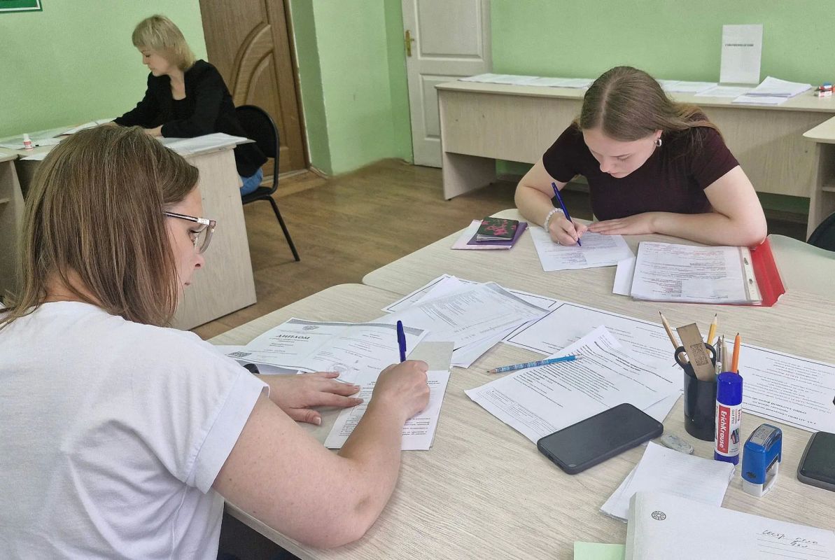 Более 900 заявлений подали абитуриенты на среднее профессиональное обучение в Амурский медицинский колледж с начала старта приемной кампании