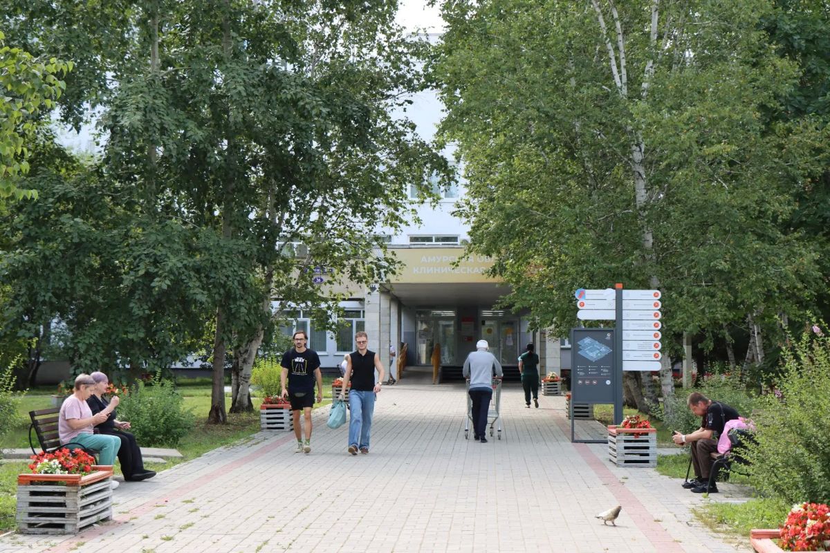 Перекрывать не будут В Благовещенске асфальтируют участок улицы, ведущий к Амурской областной клинической больнице Перекрывать не будут В Благовещенске асфальтируют участок улицы, ведущий к Амурской областной клинической больнице