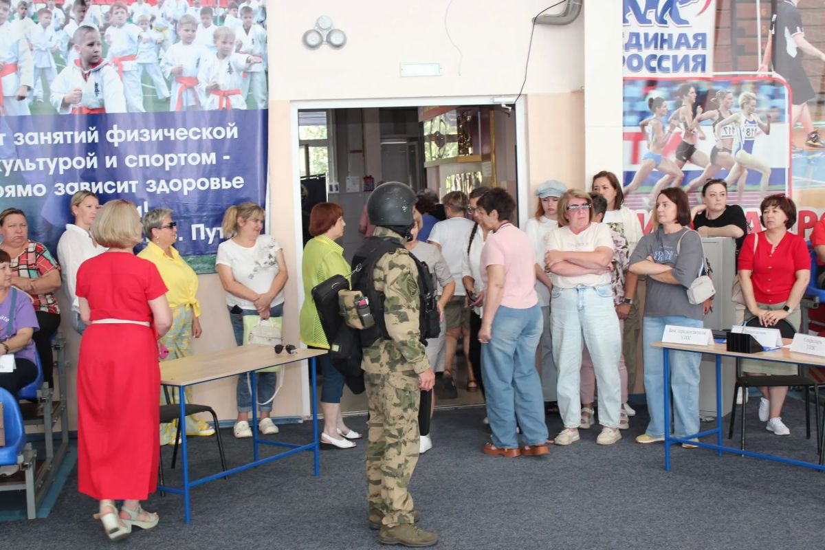 В Амурской области проходят тренировки избирательных комиссий по действиям в нештатных ситуациях В Амурской области проходят тренировки избирательных комиссий по действиям в нештатных ситуациях