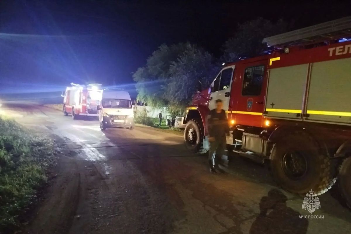 #СобытияМЧС28. В Амурской области за прошедшие сутки Силами и средствами МЧС России потушен 1 пожар: в Благовещенске на ул. Театральной 1 боевой расчет ликвидировал возгорание мусора в металлическом контейнере #СобытияМЧС28. В Амурской области за прошедшие сутки Силами и средствами МЧС России потушен 1 пожар: в Благовещенске на ул. Театральной 1 боевой расчет ликвидировал возгорание мусора в металлическом контейнере