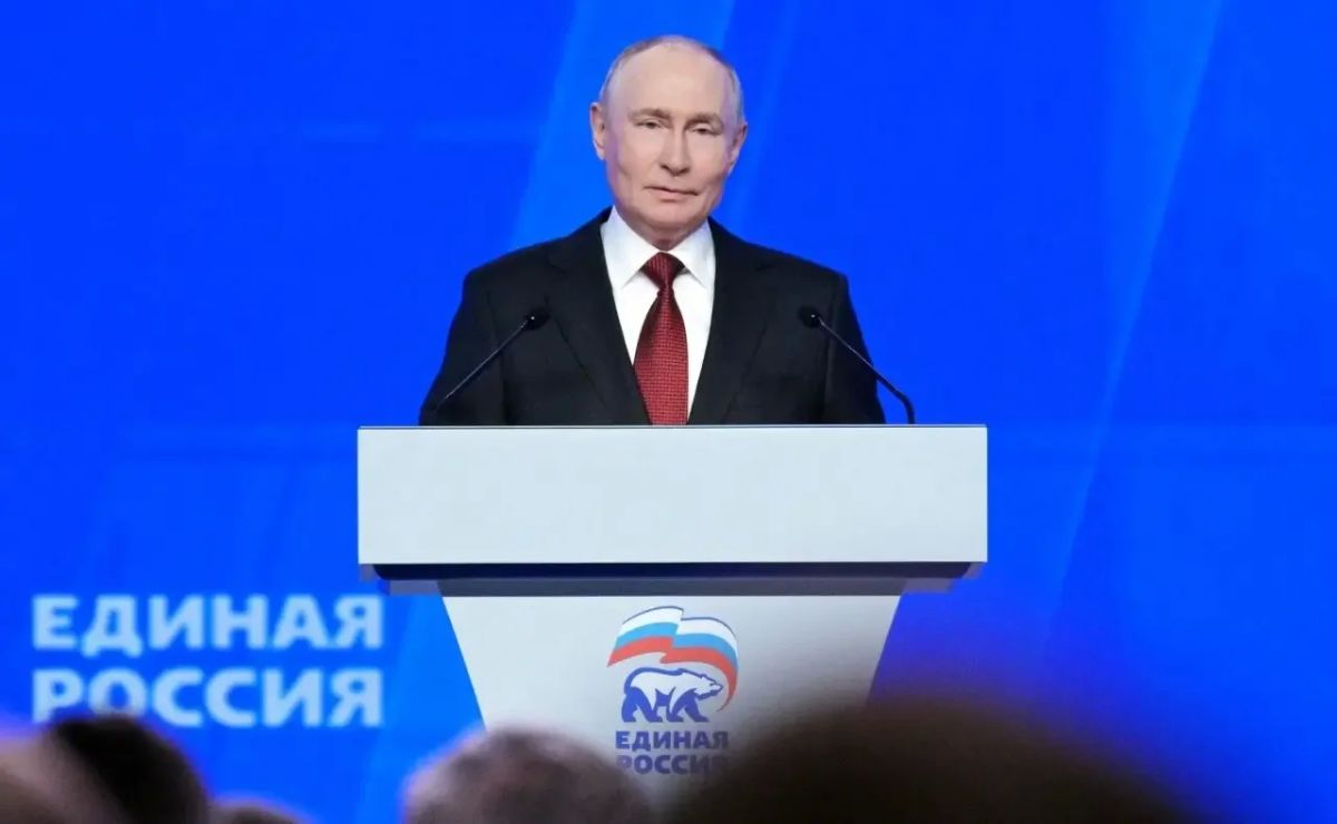 Василий Орлов: Президент Владимир Владимирович Путин на съезде партии «Единая Россия» подчеркнул главное: народ — источник власти, а конституционное право граждан выбирать и определять путь развития страны — незыблемо Василий Орлов: Президент Владимир Владимирович Путин на съезде партии «Единая Россия» подчеркнул главное: народ — источник власти, а конституционное право граждан выбирать и определять путь развития страны — незыблемо