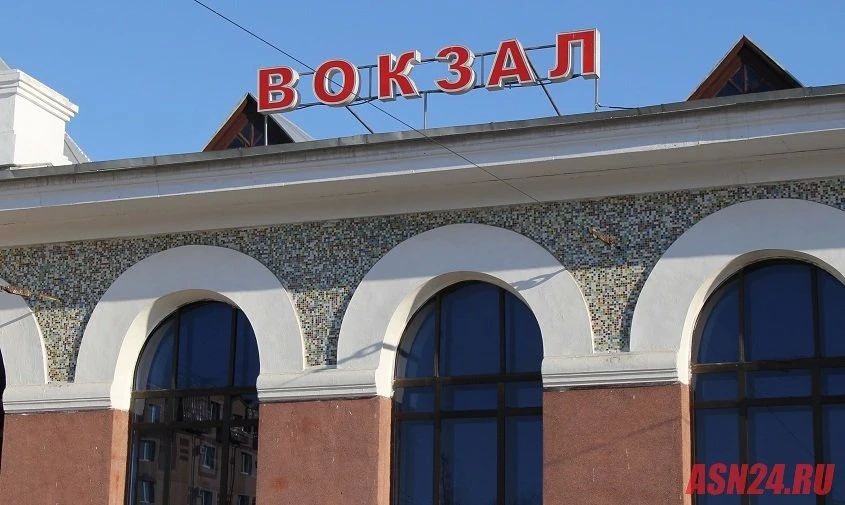 В районе ж/д вокзала Благовещенска на два дня ограничили движение