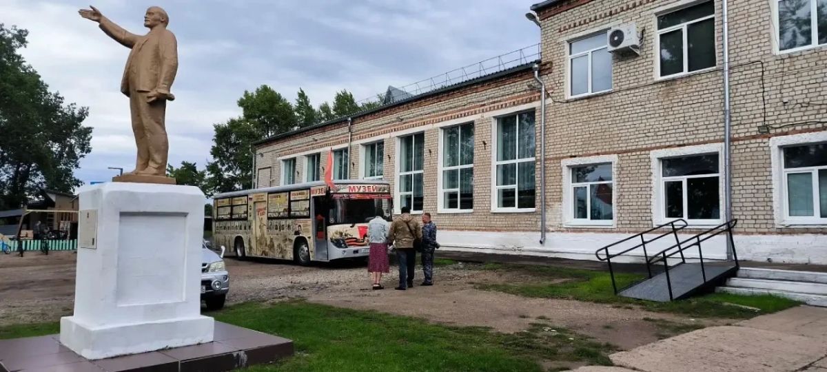«Автобус Победы» путешествует по Дальнему Востоку «Автобус Победы» путешествует по Дальнему Востоку