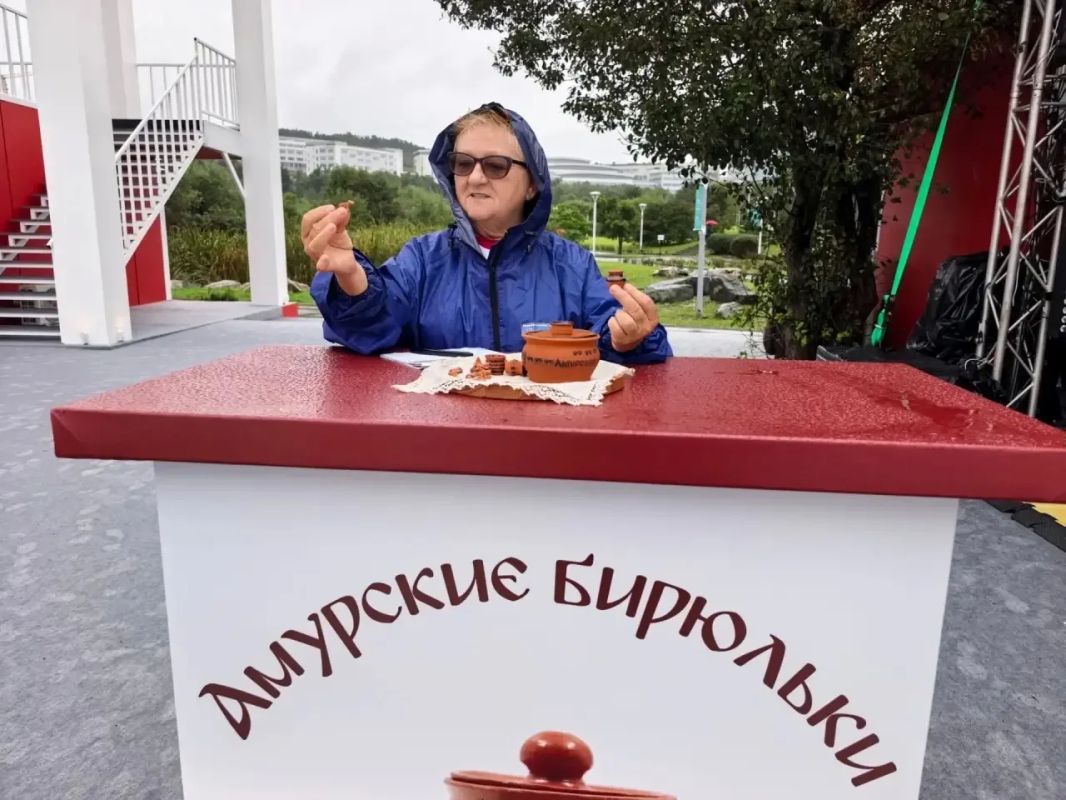 Друзья, сегодня стартовал Восточный экономический форум Друзья, сегодня стартовал Восточный экономический форум