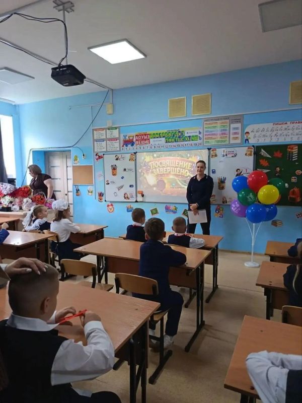Сотрудники Госавтоинспекции в Циолковском не только следят за порядком на дорогах, но и заботятся о безопасности маленьких пешеходов