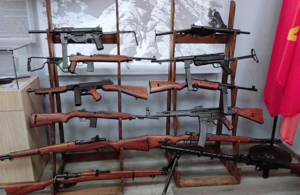 Благовещенцы смогут бесплатно погрузиться в историю Второй мировой войны вместе с музеем Кириллова Благовещенцы смогут бесплатно погрузиться в историю Второй мировой войны вместе с музеем Кириллова