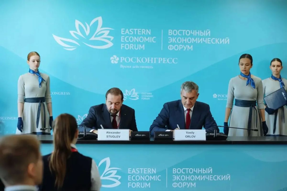 Василий Орлов: Развивать Центр компетенций российско-китайского делового сотрудничества будем вместе с Фондом Росконгресс Василий Орлов: Развивать Центр компетенций российско-китайского делового сотрудничества будем вместе с Фондом Росконгресс