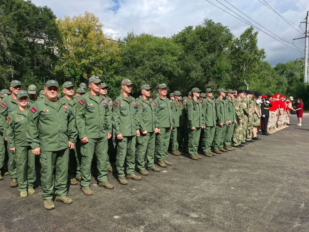 Добро пожаловать, или Посторонним вход воспрещён: амурский филиал Центра "ВОИН" устроил День открытых дверей Добро пожаловать, или Посторонним вход воспрещён: амурский филиал Центра "ВОИН" устроил День открытых дверей