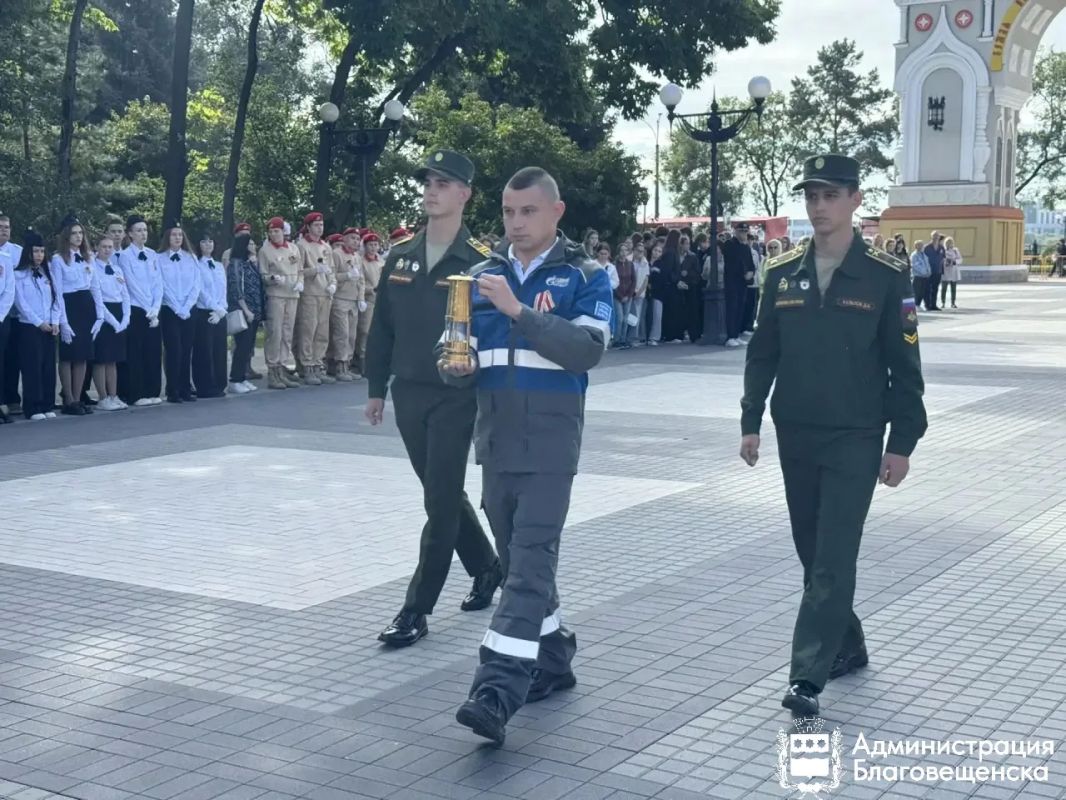 Олег Имамеев: «Теперь символ памяти о наших героях будет гореть непрерывно» Олег Имамеев: «Теперь символ памяти о наших героях будет гореть непрерывно»
