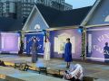 Коллекции костюмов от дальневосточных дизайнеров из Якутии, Забайкалья, Сахалина, Бурятии, Амурской области, а еще — выступления народных коллективов и выставку-продажу народных промыслов могли увидеть все желающие!