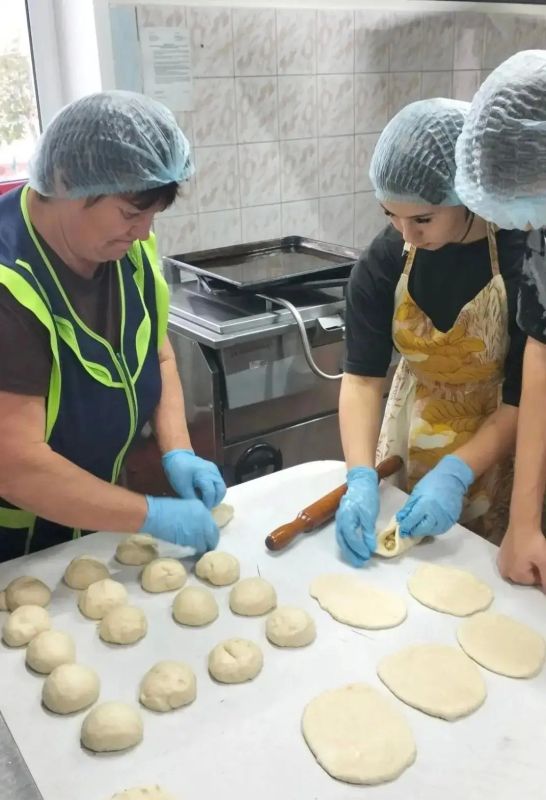 Кулинарные мастер-классы и дворовые заботы: школа самостоятельности для ребят Кулинарные мастер-классы и дворовые заботы: школа самостоятельности для ребят