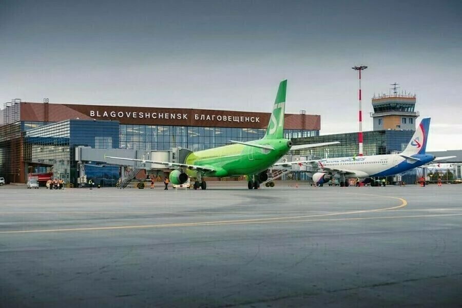 Авиакомпания S7, самолетами которой амурчане могли улететь из Благовещенска в Москву, завершила полетную программу в столицу России