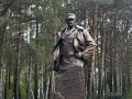 В Моховой Пади открыли памятник Герою России Виктору Дубынину
