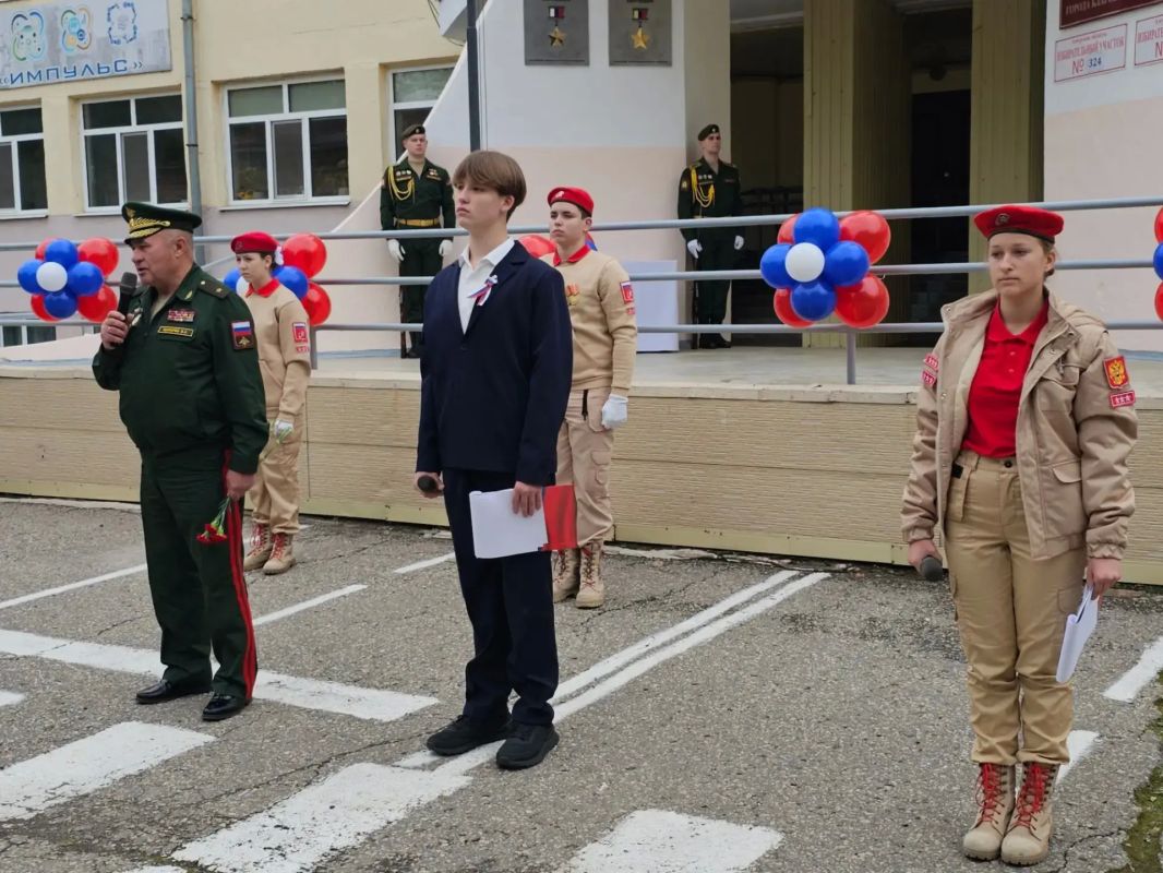 В Благовещенске открыли памятную доску Дмитрию Шереметьеву В Благовещенске открыли памятную доску Дмитрию Шереметьеву