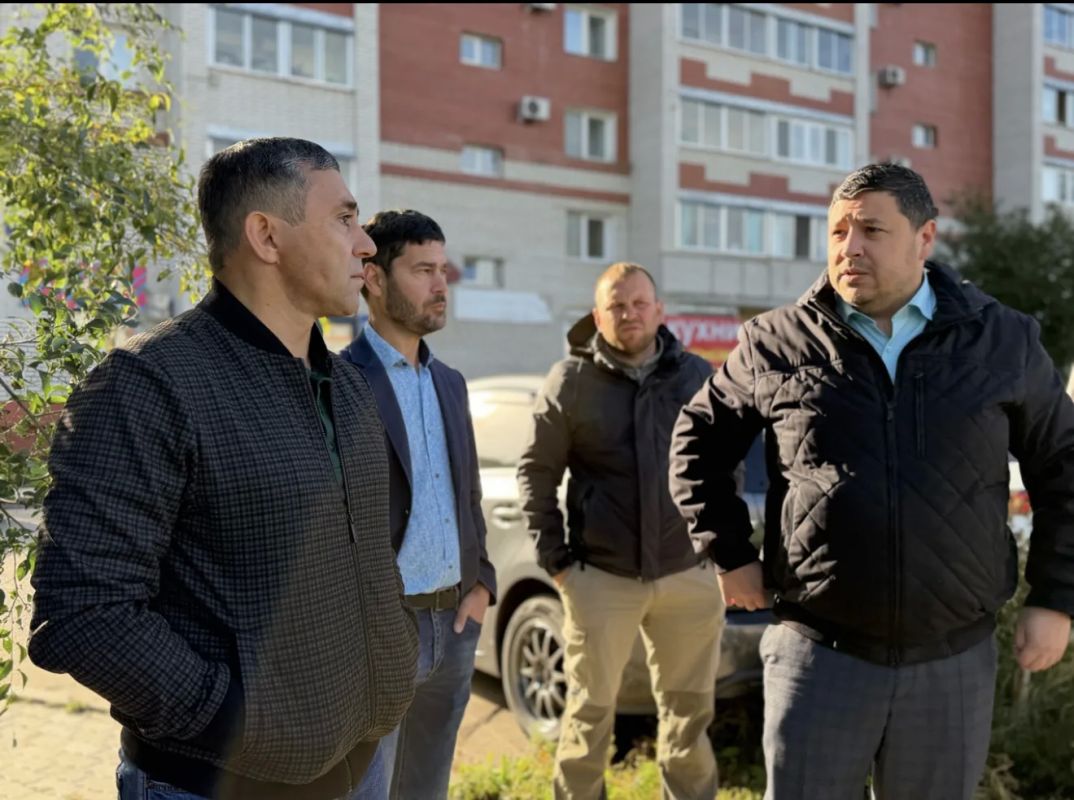 В этом году мы впервые приступили к ремонту междворовых проездов и уже завершаем работы на запланированных участках В этом году мы впервые приступили к ремонту междворовых проездов и уже завершаем работы на запланированных участках