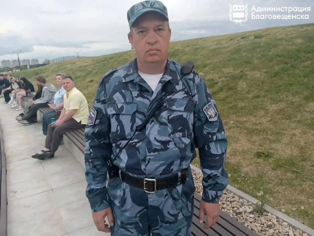 От фестивалей до избирательных участков: народные дружинники помогают поддерживать порядок на массовых мероприятиях в Благовещенске