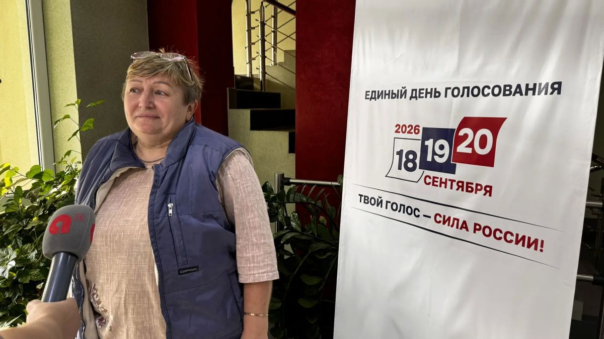 Голосование стартовало: первые избиратели Амурской области заполнили бюллетени Голосование стартовало: первые избиратели Амурской области заполнили бюллетени