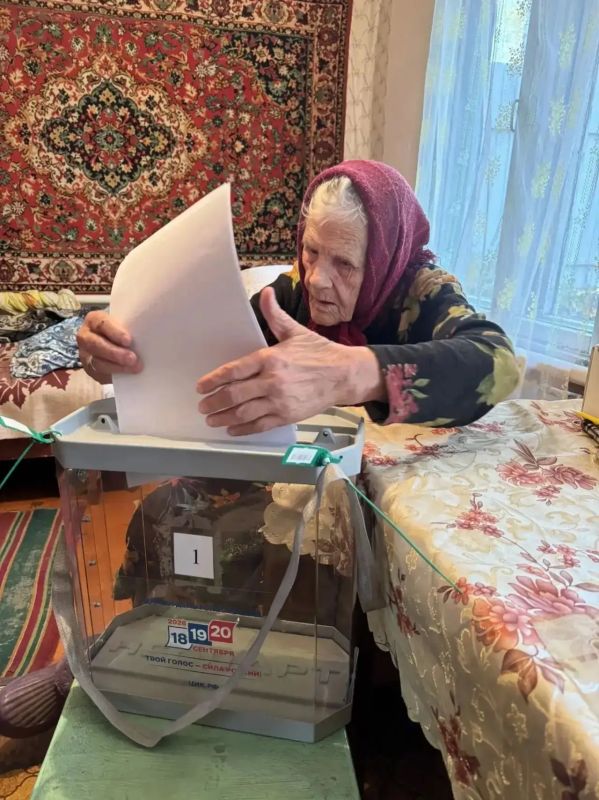 Приамурье голосует: явка 31,31% и истории с участков Приамурье голосует: явка 31,31% и истории с участков