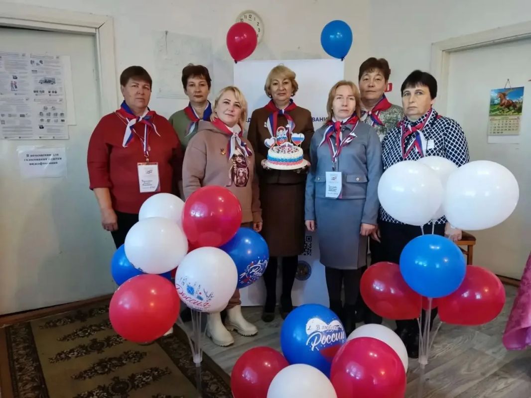 Третий день голосования в Амурской области начался: все участки открыты Третий день голосования в Амурской области начался: все участки открыты