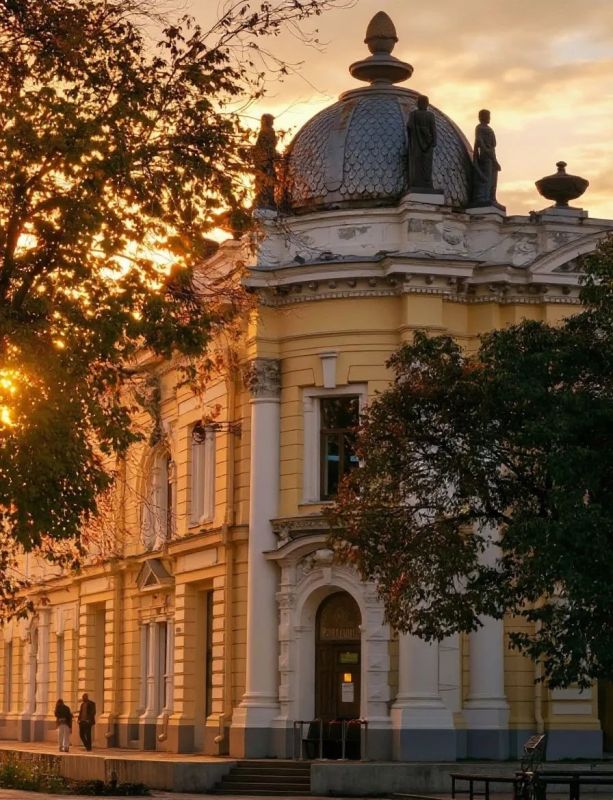 Вдохновляемся осенней порой в Благовещенске вместе с «28 на Амуре» Вдохновляемся осенней порой в Благовещенске вместе с «28 на Амуре»