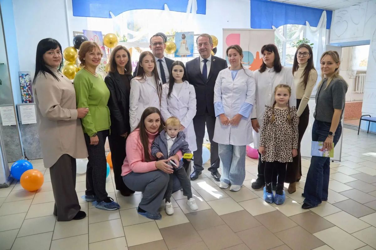 Учреждения профобразования Приамурья становятся комфортнее для семей с детьми: в железнодорожном институте открылась «Комната матери и ребёнка» Учреждения профобразования Приамурья становятся комфортнее для семей с детьми: в железнодорожном институте открылась «Комната матери и ребёнка»