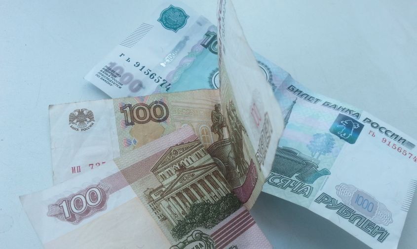В Бурейском округе организацию оштрафовали за задержку зарплаты осужденным к принудительным работам