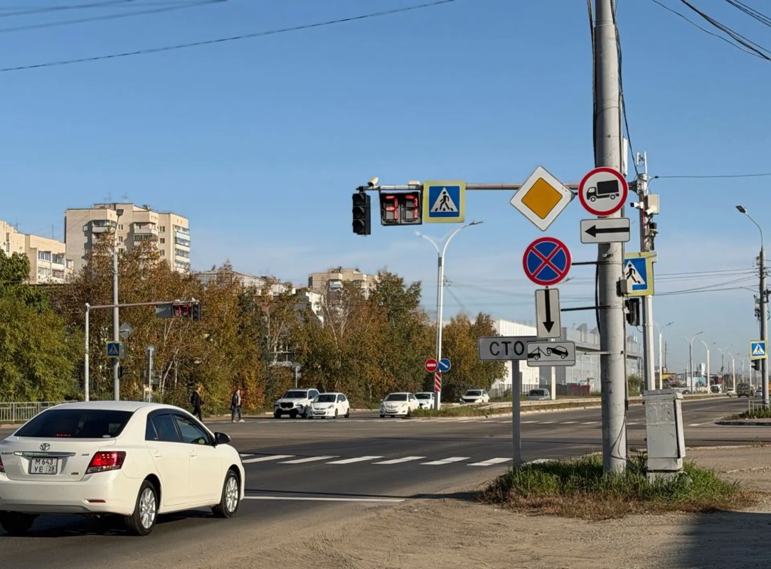 Провели выездное совещание на Новотроицком шоссе — одной из въездных магистралей города Провели выездное совещание на Новотроицком шоссе — одной из въездных магистралей города
