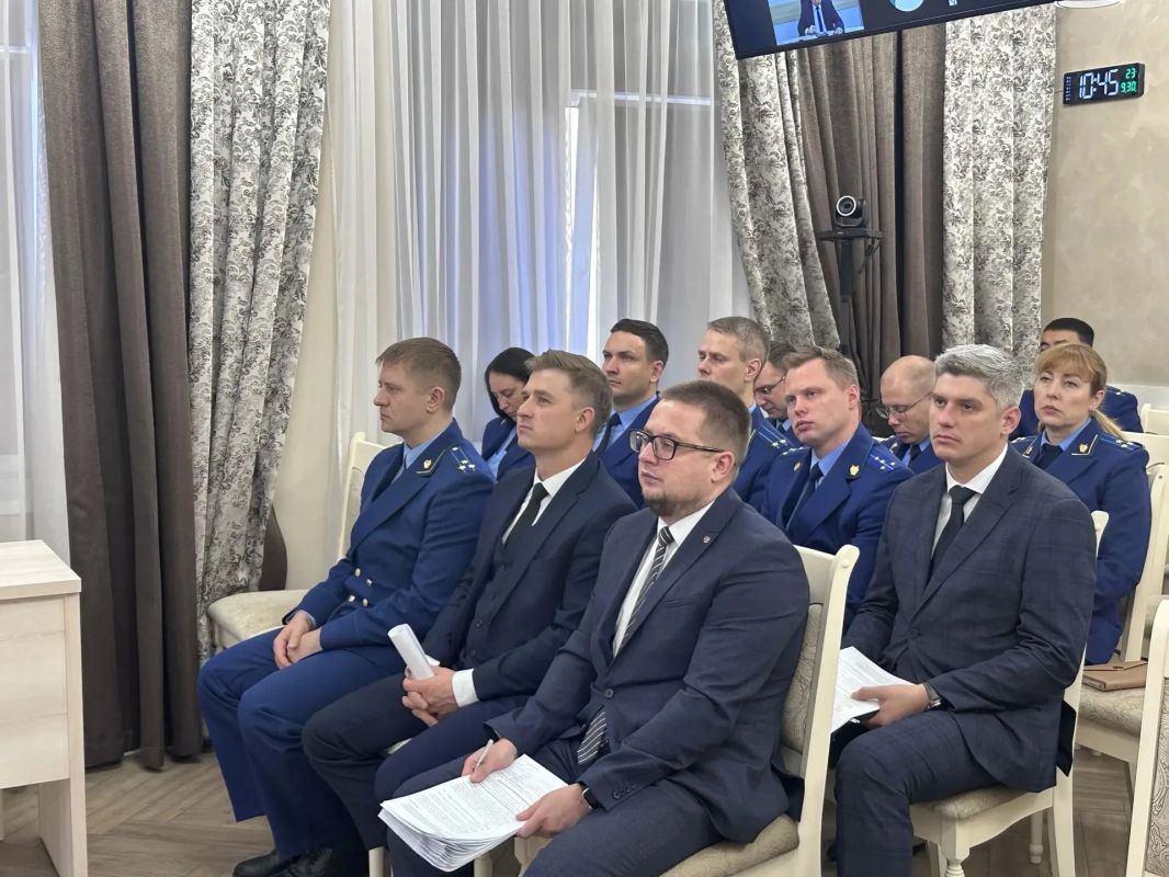 Прокурор Амурской области провел заседание межведомственной рабочей группы Прокурор Амурской области провел заседание межведомственной рабочей группы