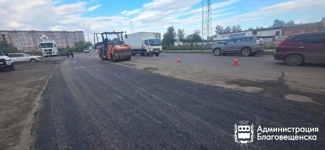 В Благовещенске во время ямочного ремонта обновили 85 тысяч квадратных метров асфальта В Благовещенске во время ямочного ремонта обновили 85 тысяч квадратных метров асфальта