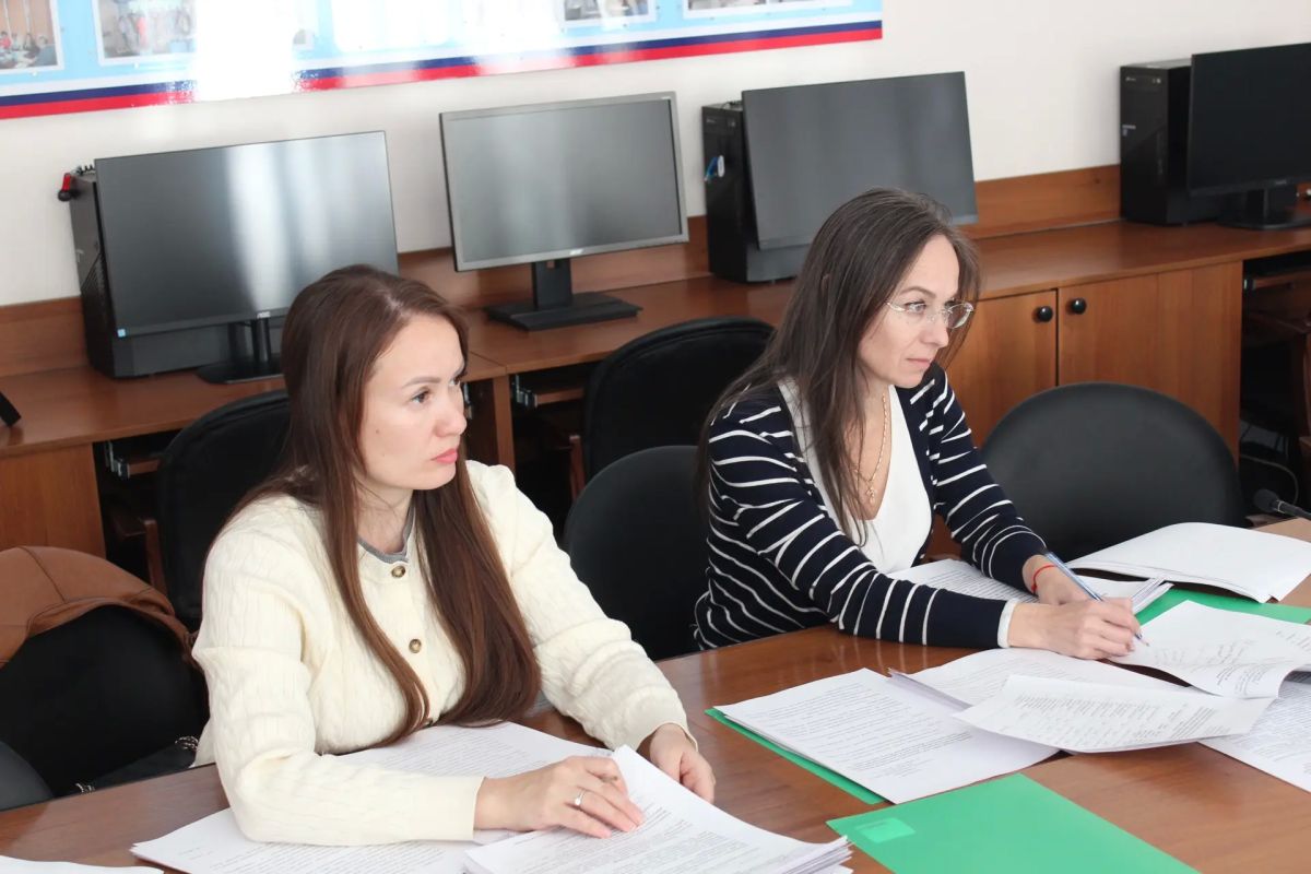 Состоялось рабочее совещание контрольно-ревизионной службы при Амуризбиркоме Состоялось рабочее совещание контрольно-ревизионной службы при Амуризбиркоме