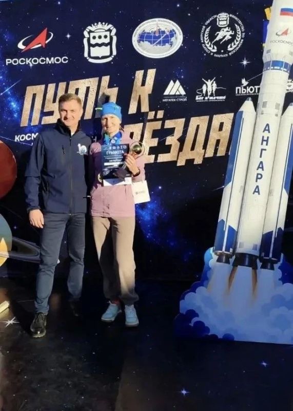 Сотрудница министерства финансов Амурской области Светлана Тето заняла 1 место в своей возрастной категории на дистанции 21,1 км в забеге «Путь к звездам» Сотрудница министерства финансов Амурской области Светлана Тето заняла 1 место в своей возрастной категории на дистанции 21,1 км в забеге «Путь к звездам»