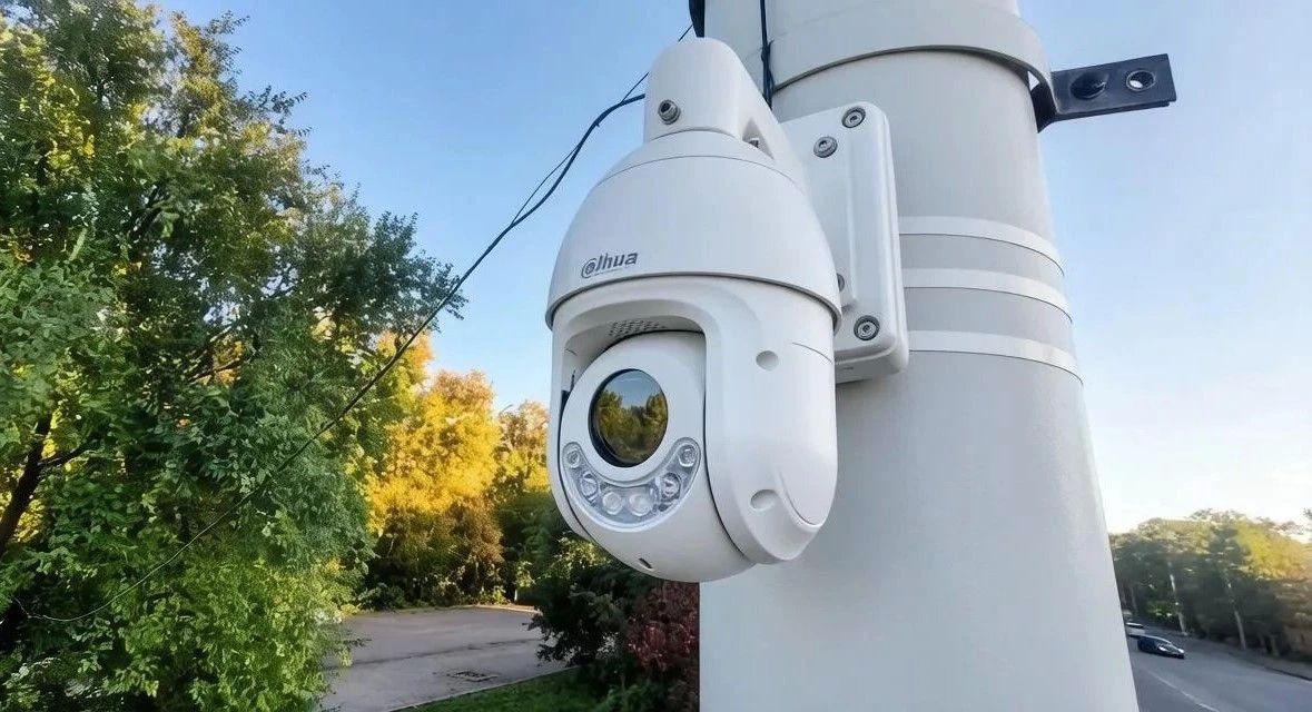 Порядок на привокзальной площади: в Благовещенске установили камеру против автохамов Порядок на привокзальной площади: в Благовещенске установили камеру против автохамов