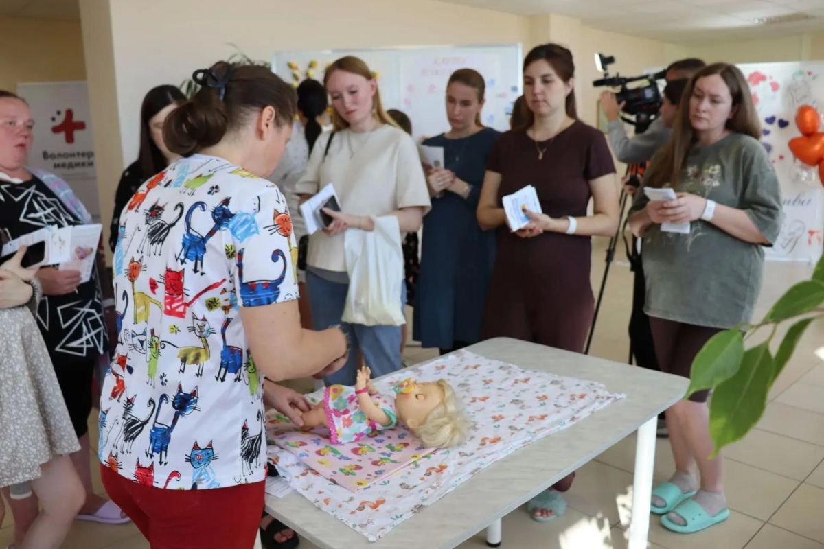 Праздник заботы, знаний и тёплых эмоций: в Благовещенске с размахом отметили День беременных Праздник заботы, знаний и тёплых эмоций: в Благовещенске с размахом отметили День беременных