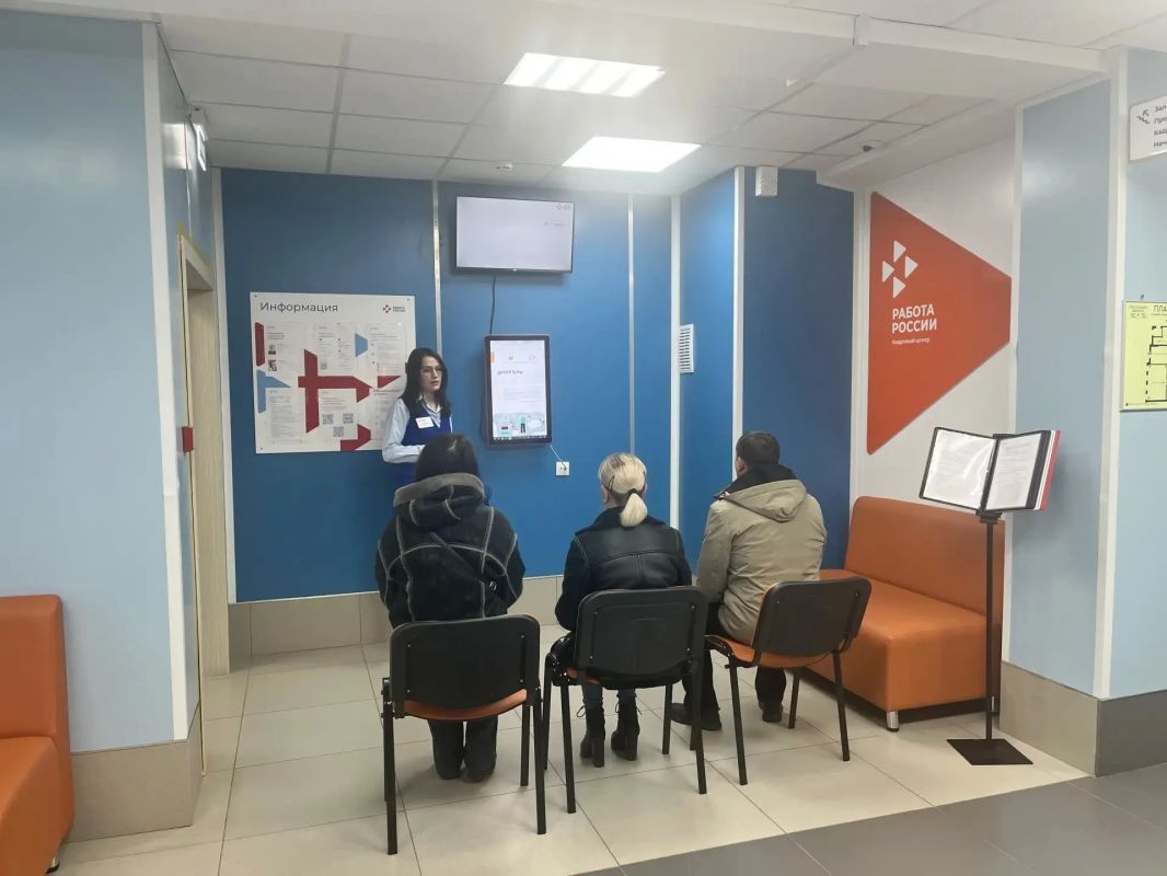 В Тынде разъяснили, как не стать соучастником банковских мошенников