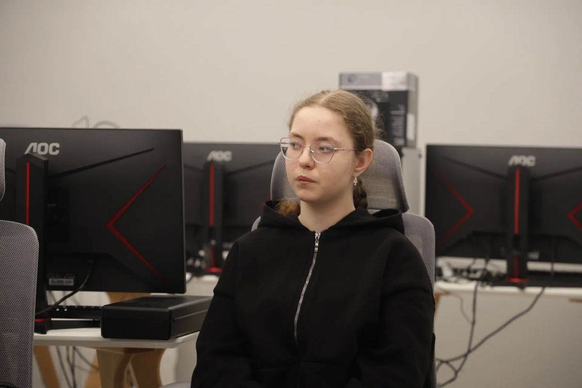 Молодёжь Благовещенска осваивает видеосъёмку и монтаж Молодёжь Благовещенска осваивает видеосъёмку и монтаж