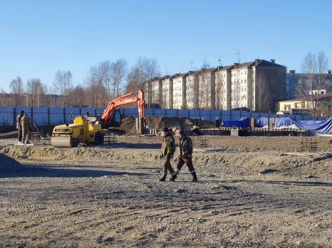 В Февральске бетонируют фундамент будущего физкультурно-оздоровительного комплекса