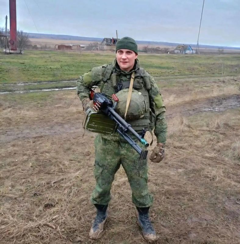 Ветеран СВО из Белогорска получил диплом геолога благодаря поддержке ГосФонда «Защитники Отечества» Ветеран СВО из Белогорска получил диплом геолога благодаря поддержке ГосФонда «Защитники Отечества»