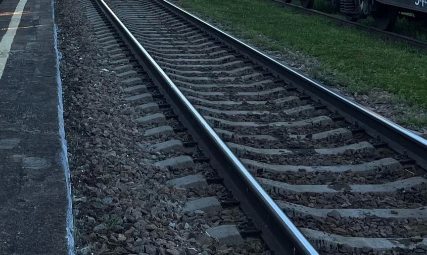 Житель Свободного разгуливал рядом с ж/д путями с пакетом синтетического наркотика