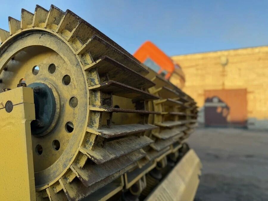 Город продолжает готовиться к зимнему периоду Город продолжает готовиться к зимнему периоду