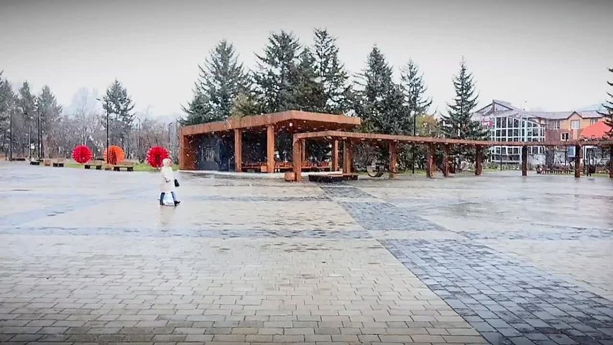 Зима потихоньку пытается вытеснять осень в Амурской области