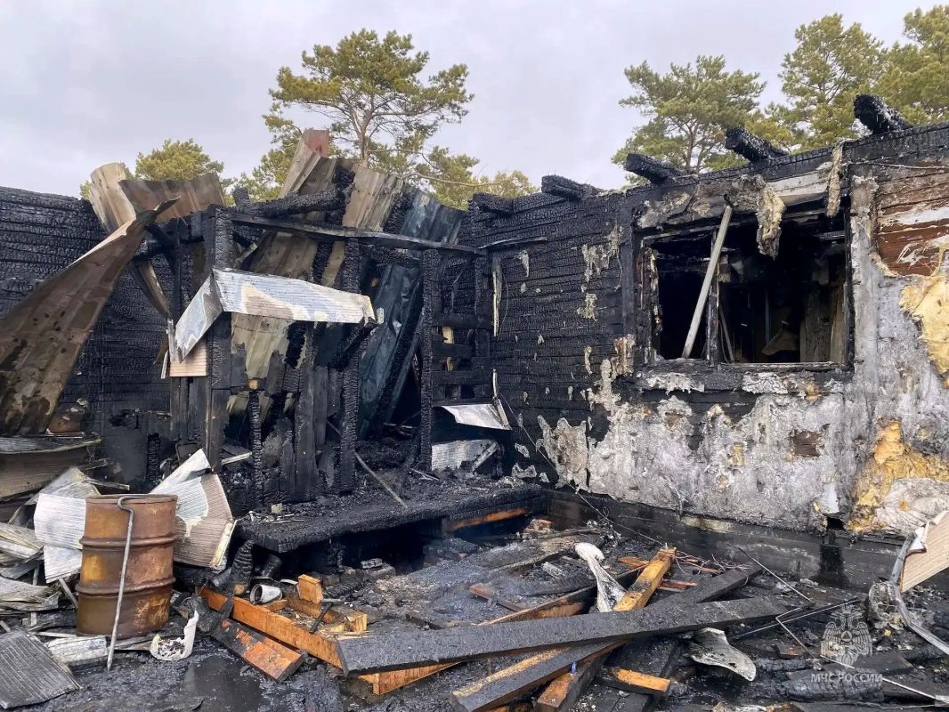 #СобытияМЧС28. В Амурской области за прошедшие сутки Потушено 10 пожаров (в том числе 5 горений сухой растительности), на 2 из них привлекались силы и средства МЧС России: в селе Сергеевке Благовещенского МО на ул. Амурской... #СобытияМЧС28. В Амурской области за прошедшие сутки Потушено 10 пожаров (в том числе 5 горений сухой растительности), на 2 из них привлекались силы и средства МЧС России: в селе Сергеевке Благовещенского МО на ул. Амурской...