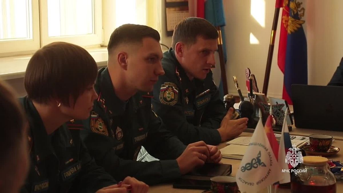 Диалог с бизнесом. На уходящей неделе в Благовещенске сотрудники госпожнадзора во главе с заместителем начальника МЧС Амурской области Алексеем Кононцевым встретились с членами Торгово-промышленной палаты Приамурья